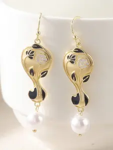 Vintage Royal Enamel Imitation Pearl Dangle Earrings, Medieval Antique Jewelry, Plant Flower Fringe Earrings, Lightweight Luxury for Teens