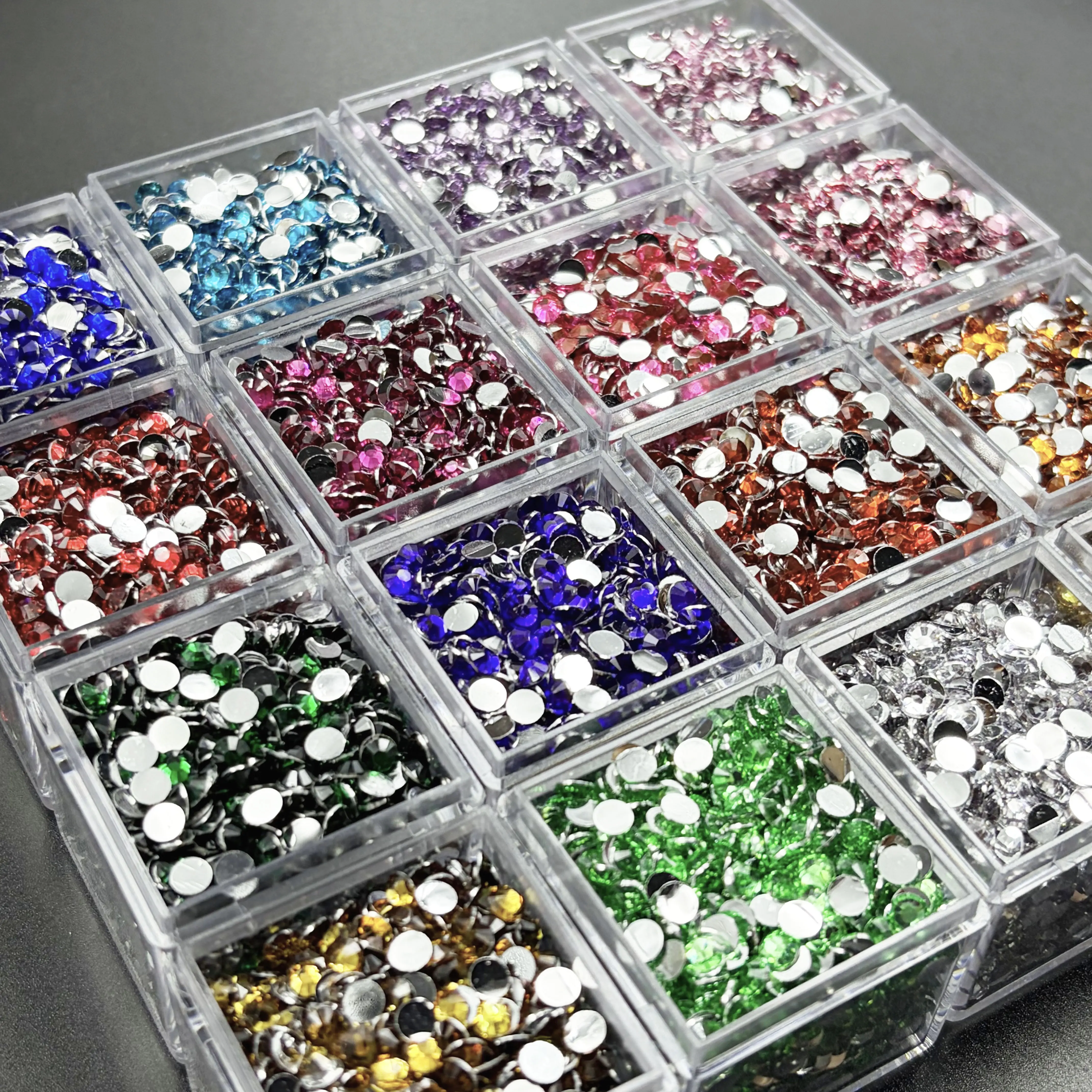 Sparkling DIY Resin Rhinestones , 4mm Round Flat-Back Rhinestones - For Nail Art, Clothing, Shoes, Phones, and Mugs - Craft Supplies, 80g Total