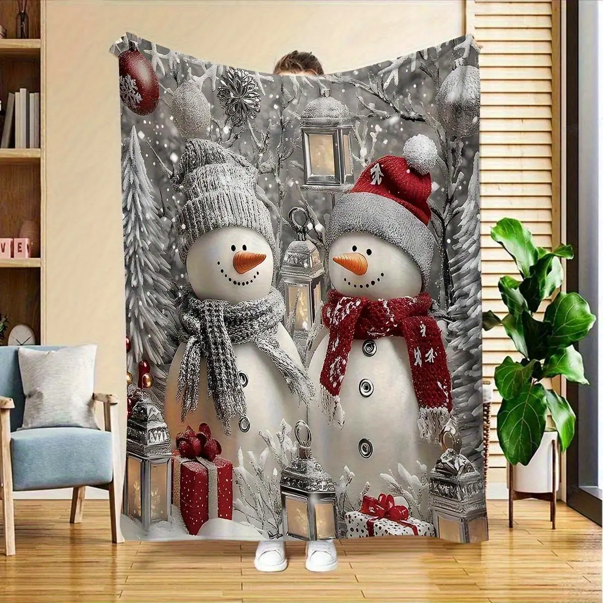 Warm Christmas Snowman Flannel Blanket - Thickened and warm throughout the four seasons, soft flannel fabric paired with winter hat snowmen and gift patterns, suitable for sofas, beds, offices, and dormitories - Machine-washable Christmas gifts