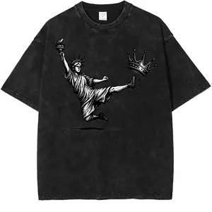 Statue of Liberty Graphic T-Shirt