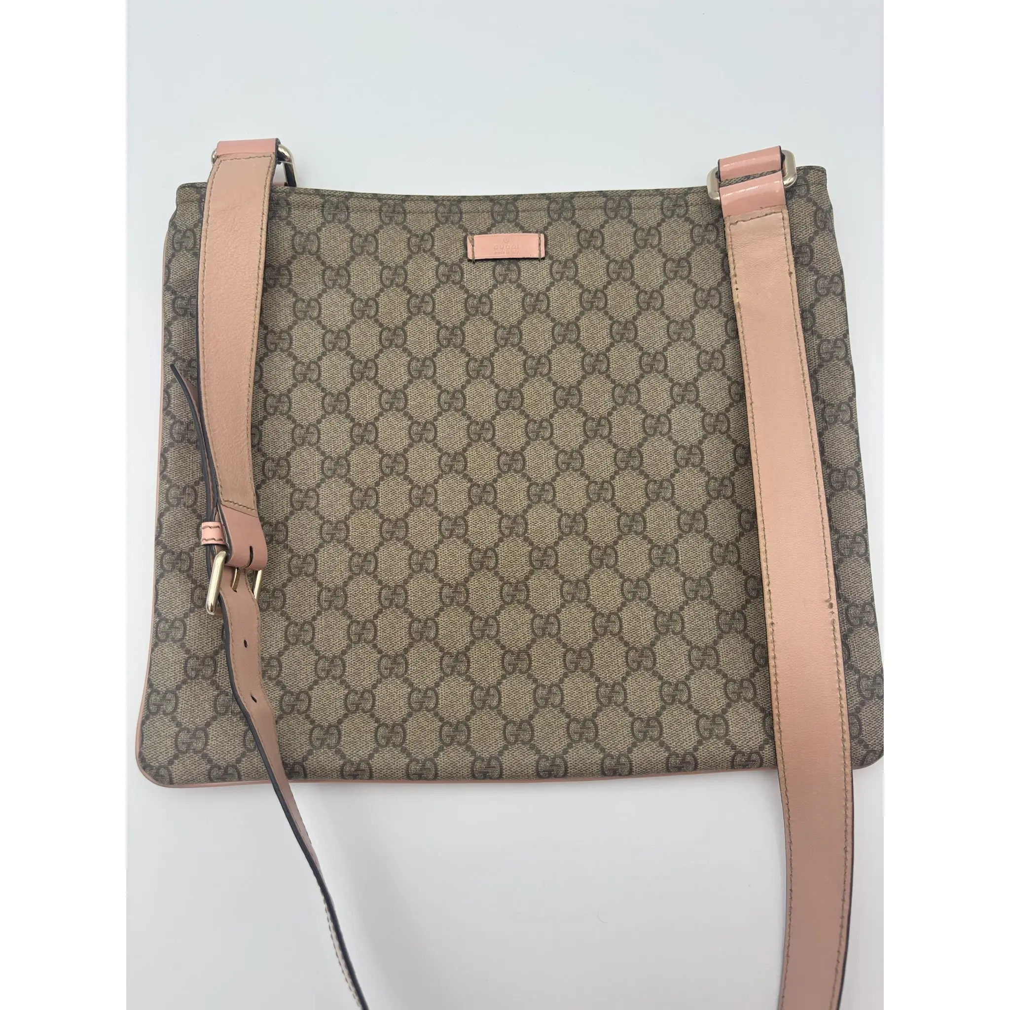 Pre-owned Canvas Shoulder Bags Gucci GG Supreme Shoulder Bag
