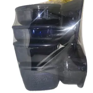 Vent N Serves Sets New With Scuff marks around  AS IS food containers Sets cristalinos containers Tupperware
