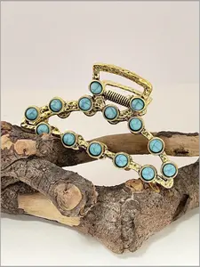A fashionable and elegant turquoise Hair grab, with a variety of styles to choose from, suitable for daily wear, vacation dates, and other occasions. It is also a surprising and exquisite small gift.