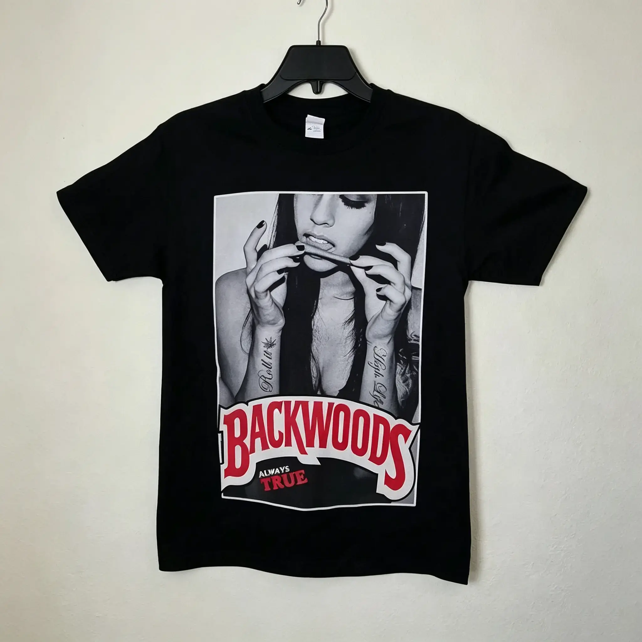 Cool Backwoods printed black oversized baggy T-shirt, 100%25 cotton crew neck short sleeve boxy graphic tee for men—summer streetwear, Y2K festival skater casual outfits