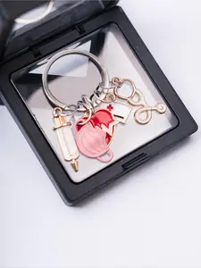Creative Doctor Nurse Mask Design Keychain, Cute Keychain for Women & Men, Fashion Accessories for Daily Use, Heart Keychain, Medical Keychain, Healthcare Keychain