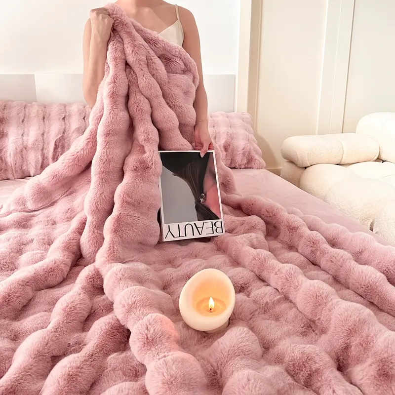 Faux Fur Throw Blanket for Couch – Blush Pink Fluffy Cozy Rabbit Fleece, Plush Soft Bubble Blanket for Sofa & Bed, for Mom, Warm Fuzzy Home Room Decor Throw, Cozy Chic Blanket, Stylish Blanket, Moms Throw Blanket