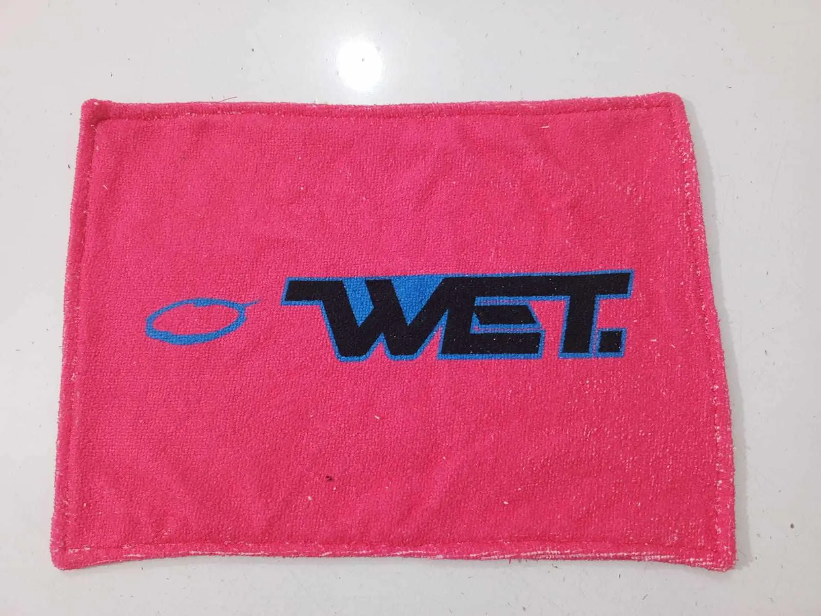 WET. Bait Towel - Pink