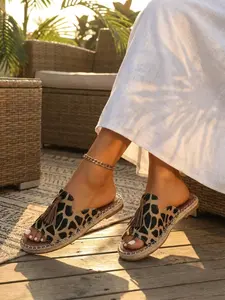 Women's Casual Sandals, Fringe PU Upper, Leopard Print Fish Mouth Design, Summer Comfortable Flat Shoes, Medium Width, Rubber Sole