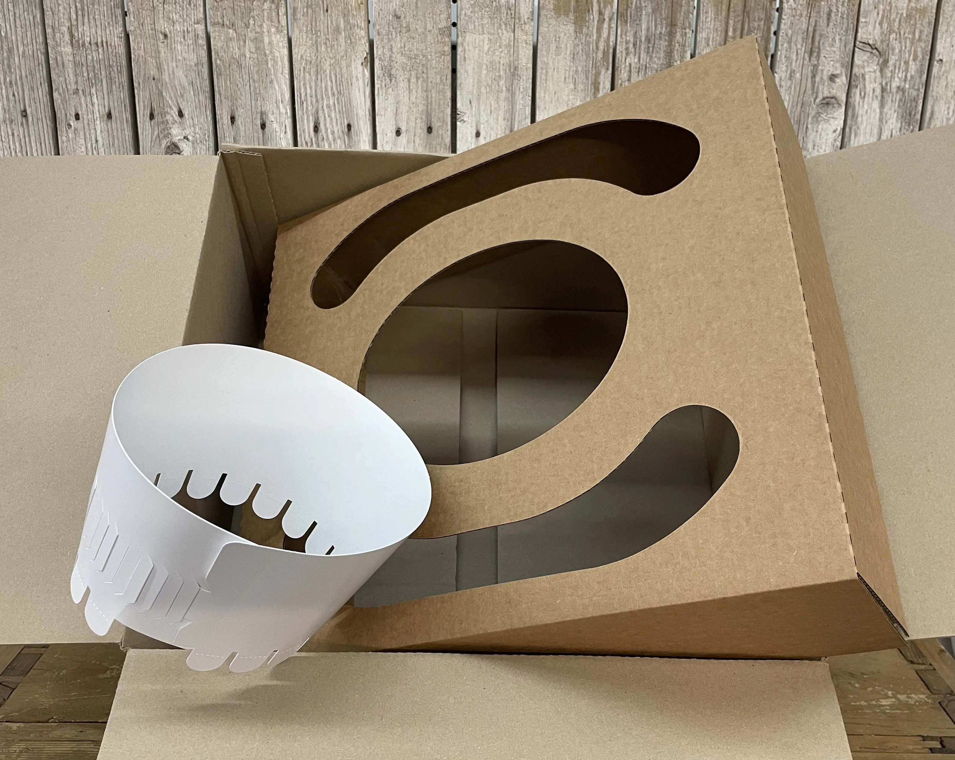 Single Hat Boxes with Insert and Stabilizer Cone - 20pk