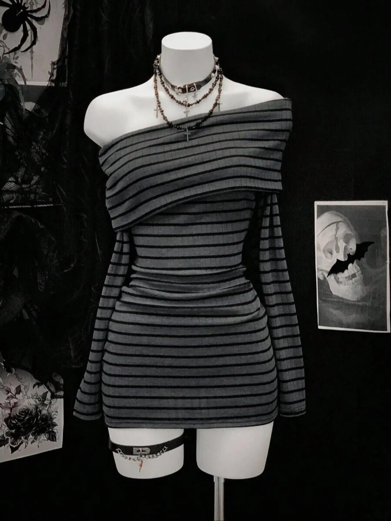 Women's Knitted Texture Striped Slim Fit Long Sleeve Dress, Casual Boho Chic Style Classy Lady Womenswear Fashion Elegance Shoulderless One-Shoulder Bodycon Dress for Fall Winter
