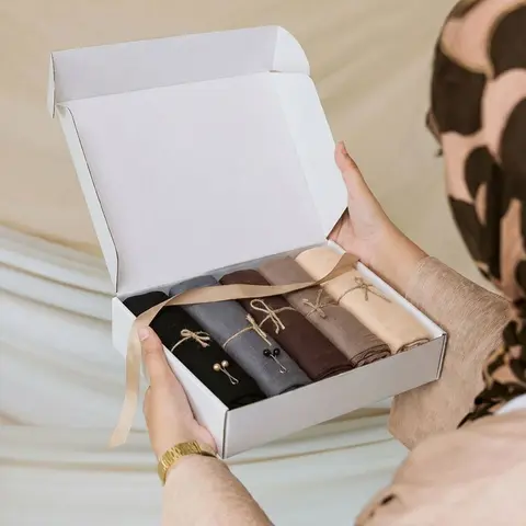 5pcs Women's Plain Muslim Headscarf Gift Set, 165×55 cm Soft Long Scarf, Fashionable Modesty Hijab Wrap for Daily Wear and Holidays #GLOBAL PICKS