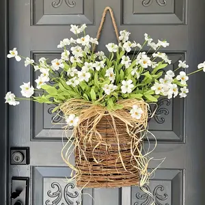 1pc 13.78inch Cream Hydrangea Door Hanger Basket Wreath, Spring Wreaths for Front Door, Home Porch Farmhouse Decor Boho Wreaths, Pink Berry Wildflower Door Hanger Basket (Little Daisy)