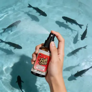 Quick Strike Fish Attractant Spray 60ML, High Concentration Bait Additive, Rapid Fishing Scent Dispersion, Essential for Anglers