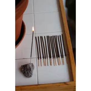 FRAGILE GLASS Earthcense
