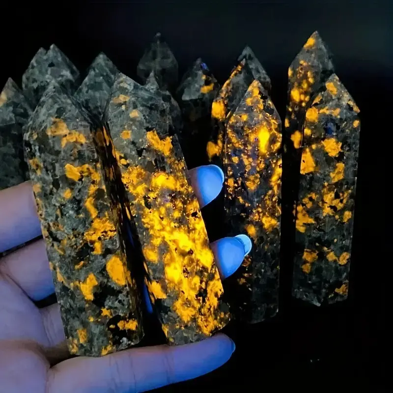 Natural Gemstone Tower for Chakra Meditation Yoga, Yooperlite UV Fluorescent Glowing Crystal Tower Healing Decoration Rocks, Mineral Rocks Chunk