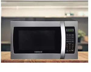 Farberware Pro 1.3 Cubic Foot 1000-Watt Microwave Oven Farberware Pro 1.3 Cubic Foot 1000-Watt Microwave Oven