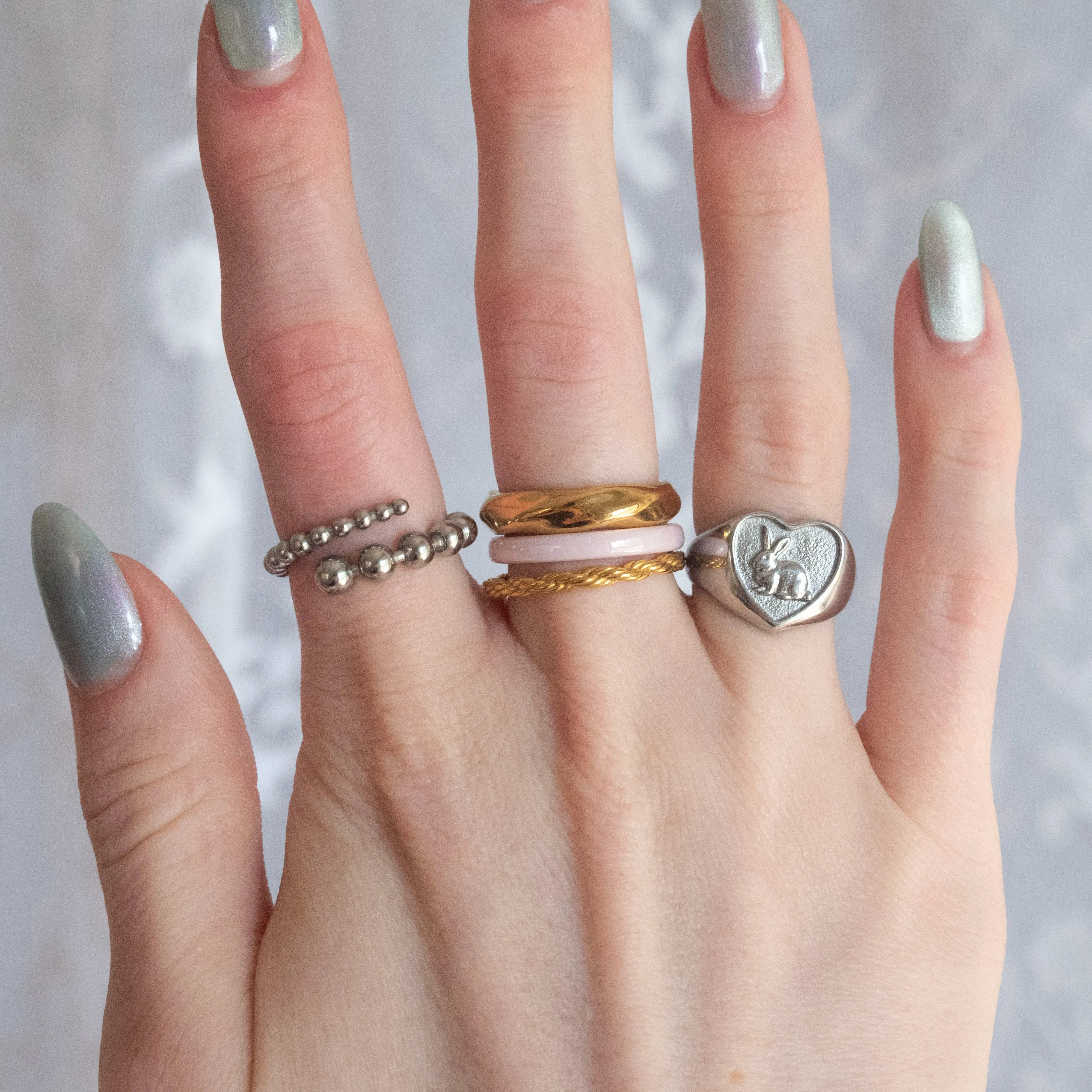 Non-Tarnishing Stackable Rings