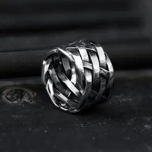 GTHIC Vintage Weave Pattern Stainless Steel Ring for Men Women Daily Wear Fashion Jewelry
