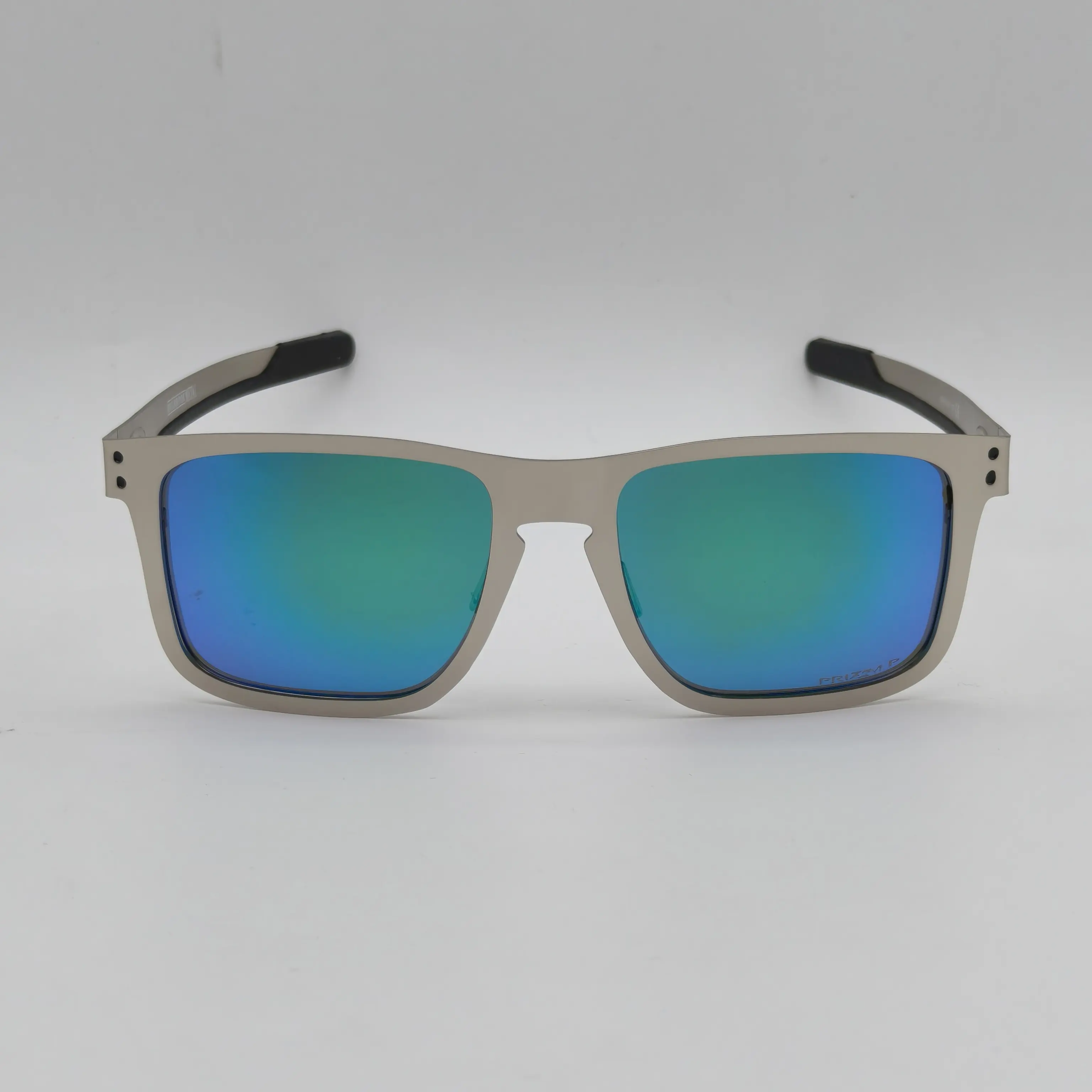 Holbrook-C13-Silvery Frame / Green lens