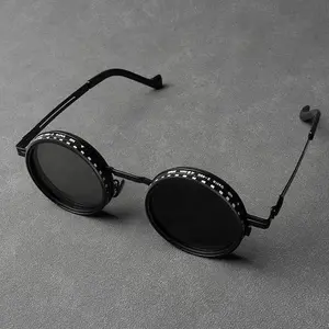 Men's Classic Black Round Sunglasses with Polarized Lenses UV400 Protection Retro Steampunk Design Stylish Eyewear for Outdoor Activities