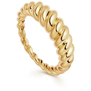 Eli Twist Ring - Elegant Design with Twisted Pattern, Gold Finish, Perfect for Everyday Wear