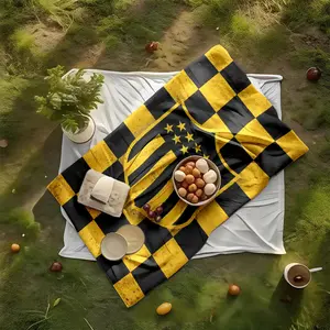 1 piece Peñarol Football Club logo themed flannel blanket - Oversized comfortable flannel sofa blanket, suitable for beds and sofas, all-season use, modern design, digitally printed pattern, 100% polyester material, machine washable, suitable for