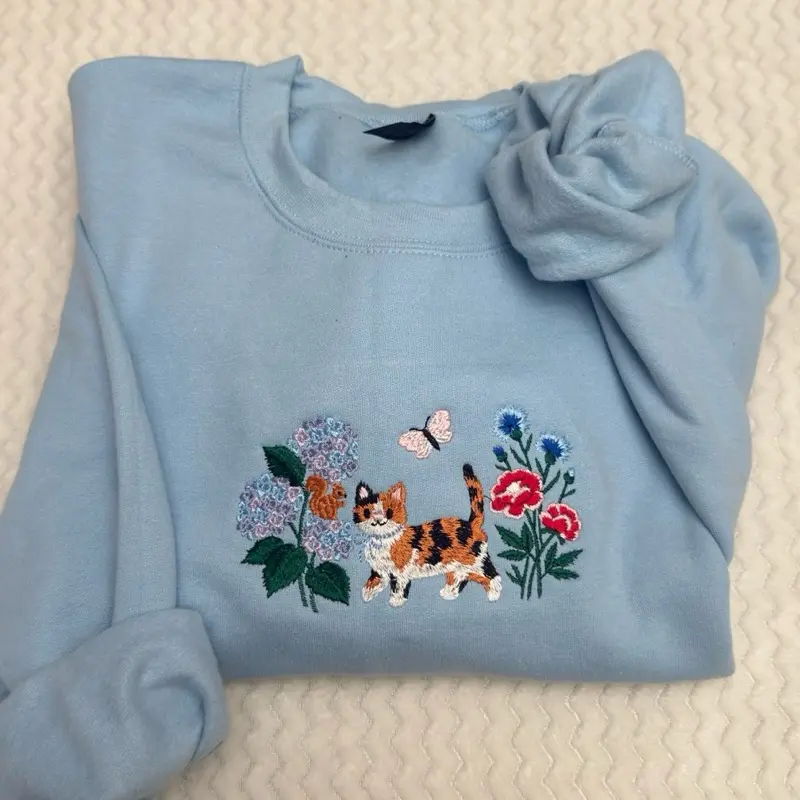 Calico cat meadow embroidered sweatshirt cat cute embroidered sweatshirt
