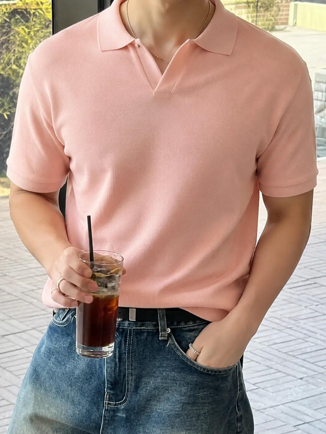 Men’s minimalist fashion V-neck knit polo shirt made from soft, wrinkle-resistant, breathable, and wear-resistant fabric. Casual light‑mature style short‑sleeve men’s polo shirt in solid colors, suitable for work and sports—summer version.