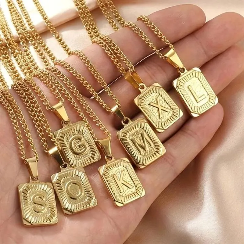 Women's Simple Stainless Steel Initial Letter Necklace - Cuban Theme Matching Couple Jewelry, Engraved Gold Letter Charm Square/Heart Locket Gift, Matching Couple Necklaces, Initial Letter Necklaces