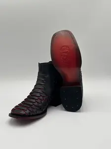Botin/Chelsea Boot Black Cherry Snake Botin/Chelsea Boot Black Cherry Snake