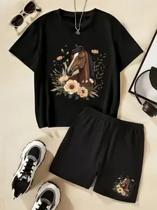 Retro Vintage Style Horse And Flower Print Children's Short-Sleeved Set. Summer Casual, Comfortable, Fashionable, Daily And Outdoor Versatile T-Shirt Set With Shorts. Ideal Gift Choice.
