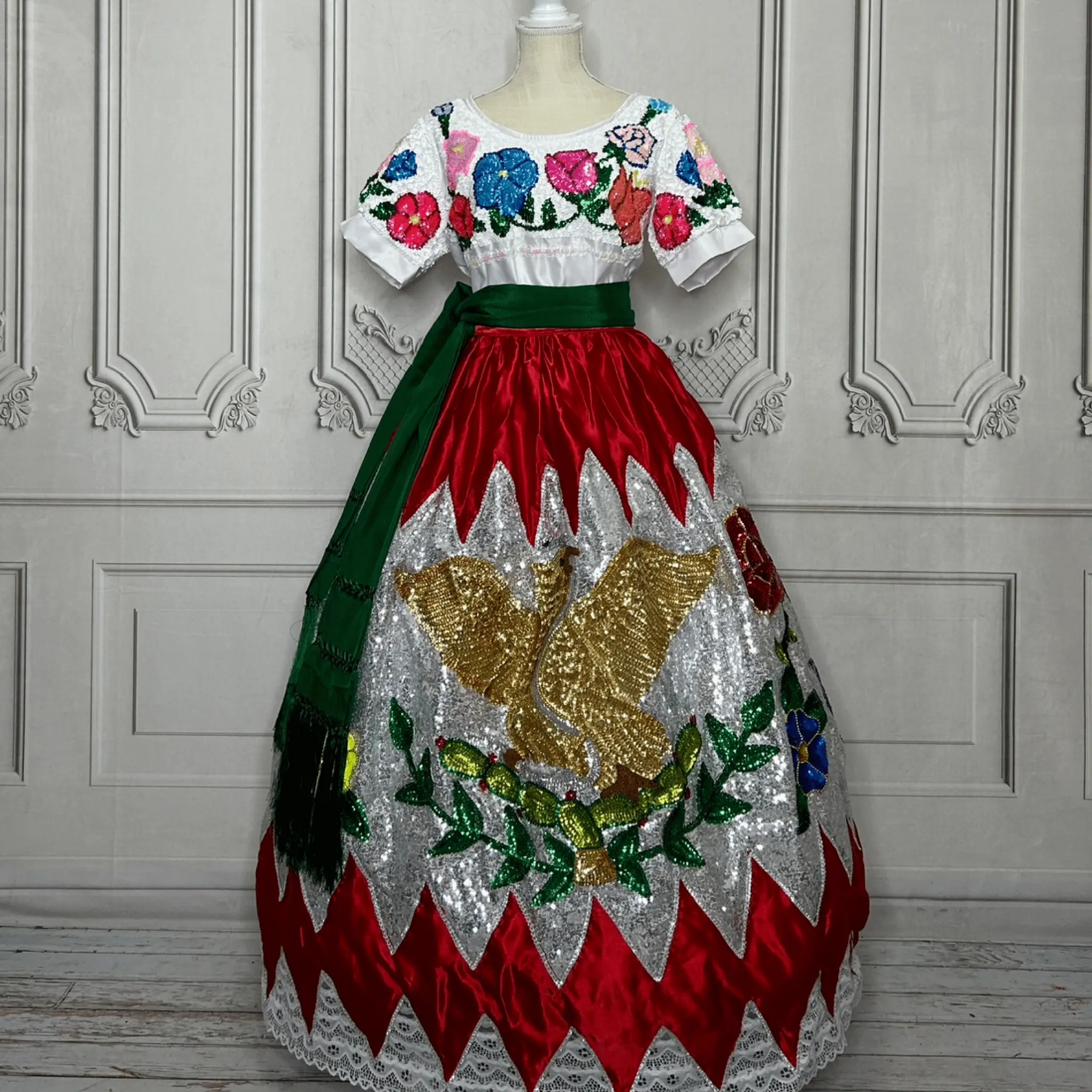 china poblana dress Wedding Dresses Inspired by Mexico