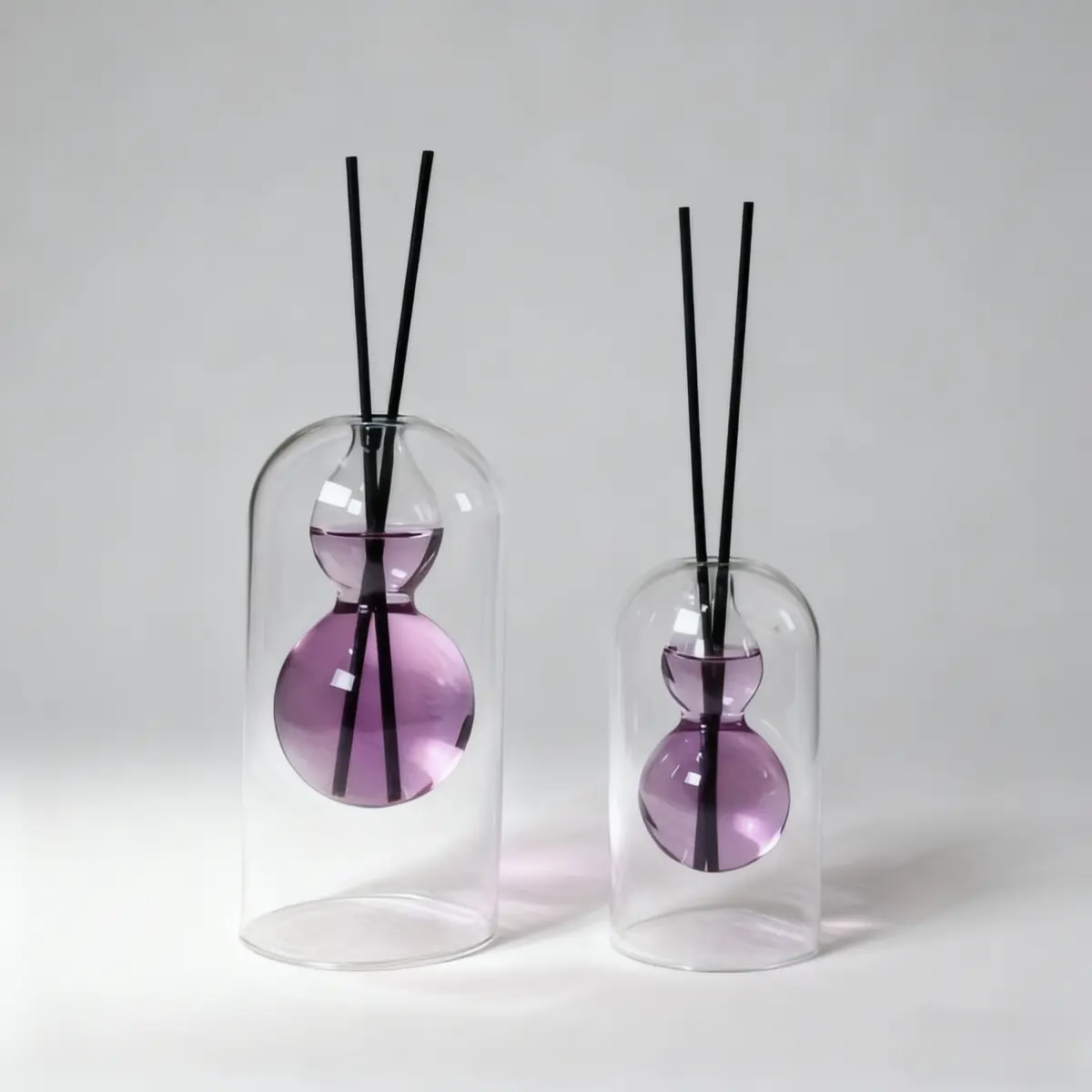 Glass Aromatherapy Diffuser Vase, Air Fragrance Diffuser, Room Aromatizer, Home Perfume Container with Unscented Reed Sticks, Home Fragrance Decor, Diffusers for Home, Home Fragrance Products, Perfect for Christmas, Valentine's Day