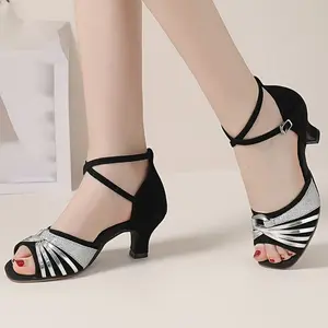 Outdoor Dance Shoes With Rubber Soles For Anti-slip, Suitable For Outdoor Latin Dance Performances.