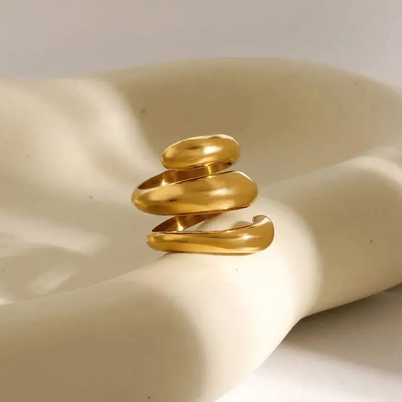 Sculpted Spiral Ring 18K Waterproof
