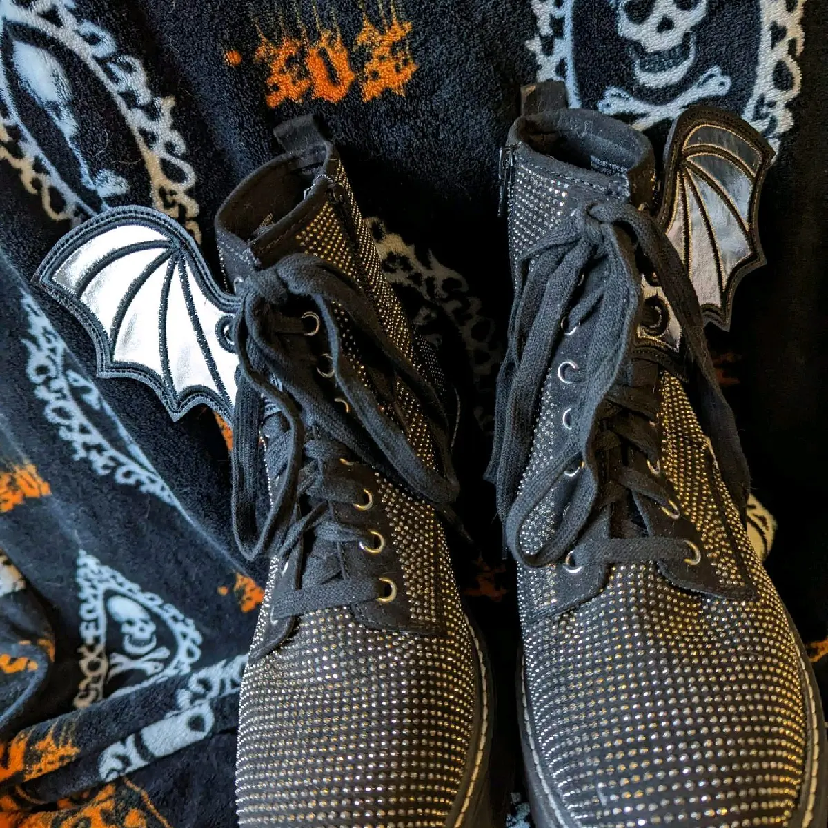 Bat Wings for Boots and Shoes Footwear Walking Shoes Sneaker