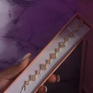 CLOVER BRACELET