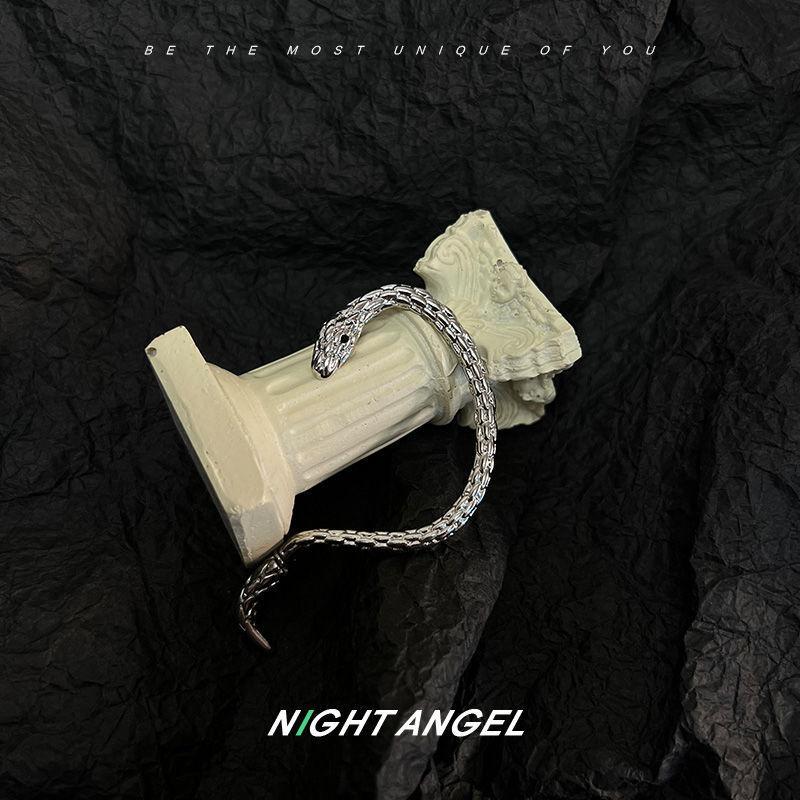 Metallic Punk Style Snake Stud Earrings Silver Finish Minimalist European American Niche Couple Chic Trendy Jewelry for Fashion Forward Individuals