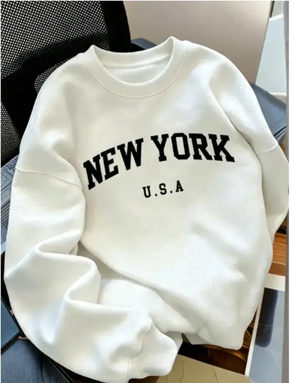 Men’s crewneck sweatshirt, oversized plus-size unisex pullover for couples, classic NEW YORK USA letter graphic top, vintage preppy casual long-sleeve crewneck sweatshirt for the back-to-school season, loose fit basic everyday outfit for men and women