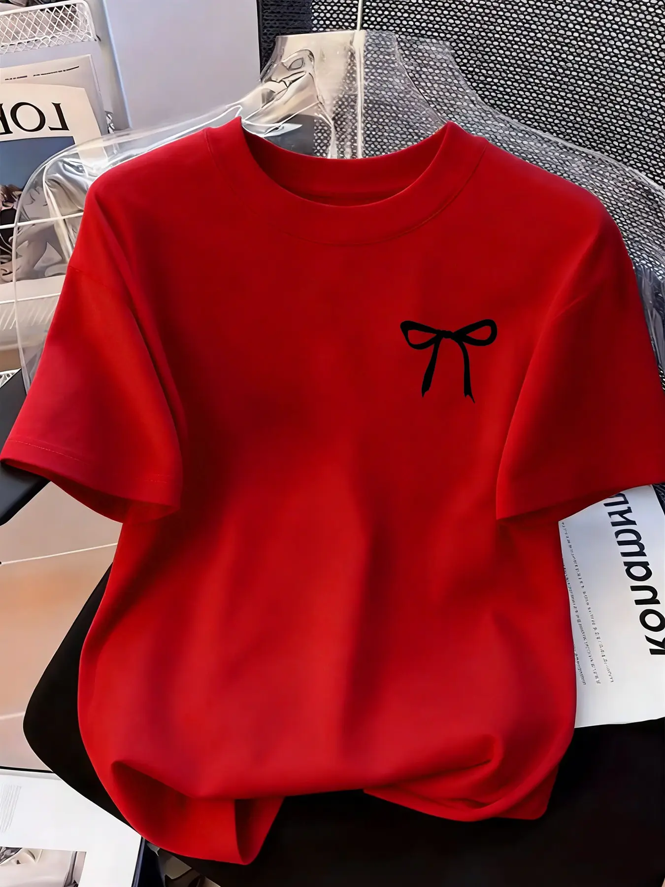 Women's Creative Geometric Iron-On Print Round Neck Comfortable Casual Fit Slight Stretch T-Shirt, Stylish Daily Wear, Perfect for All Seasons, Casual Comfy Tee