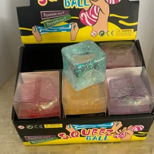 Squeez Ball Big Squishy Cube Glitter - Fun and Interactive Toy for Kids - Perfect for Sensory Play and Stress Relief