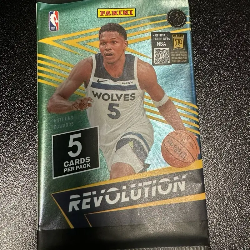 2024/25 Revolution CNY PACK Panini Basketball