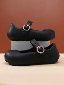 New Outdoor Sports Women's Hole Shoes Couple Beach Slippers Thick Sole Anti-Slip Breathable Soft Bottom Camping Sandals Fashion Trendy Slip-On