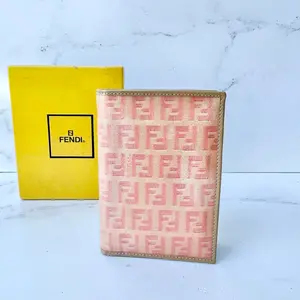 Pre-owned FENDI FINAL SALE Small Leather Goods Zucchino Vinyl Coated Bifold Wallet