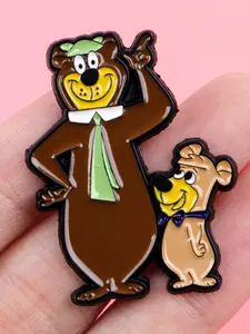 Adorable Bear Enamel Brooch, Zinc Alloy Unique Design Badge, Backpack Women's Accessory, Fashion Jewelry Gift, All Seasons Style, Cute