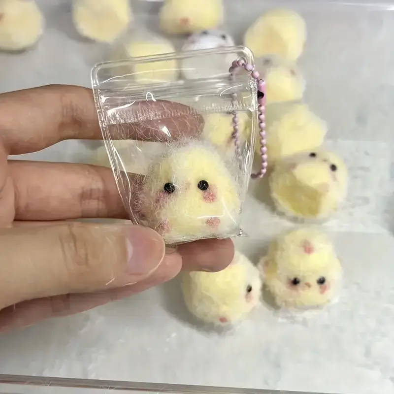 Little Chicken Toys, Perfect for Young People As Slow Bounce Toys, Pocket Toys, Gift Bag Fillers, Desktop Decorations, Easter, Party Birthday Gifts, Halloween Gifts, And Christmas Gifts.