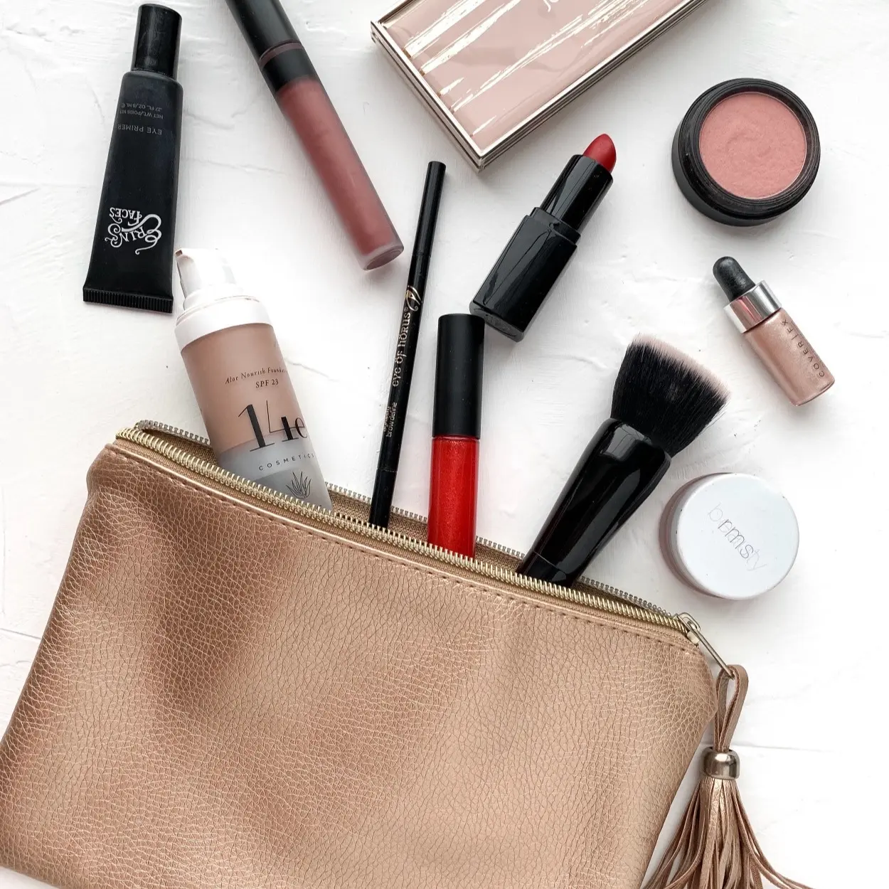 15 Makeup set all in one & accessories
