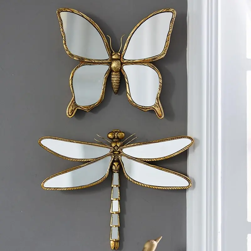 Retro Nature Insect Resin Mirror Decor - Handmade Dragonfly/Butterfly Sculpture, Hanging Home Wall-Mounted Pendant, Tabletop Ornament, Unique Room Accessories Gift for Living Room