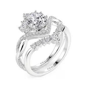 Jeulia Twisted Oval Halo Bridal Ring Set with Cluster Enhancer