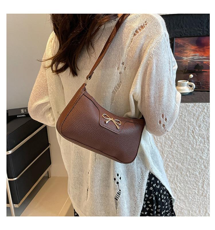 Womens Stylish Bow-Tie Western-Style Underarm Bag